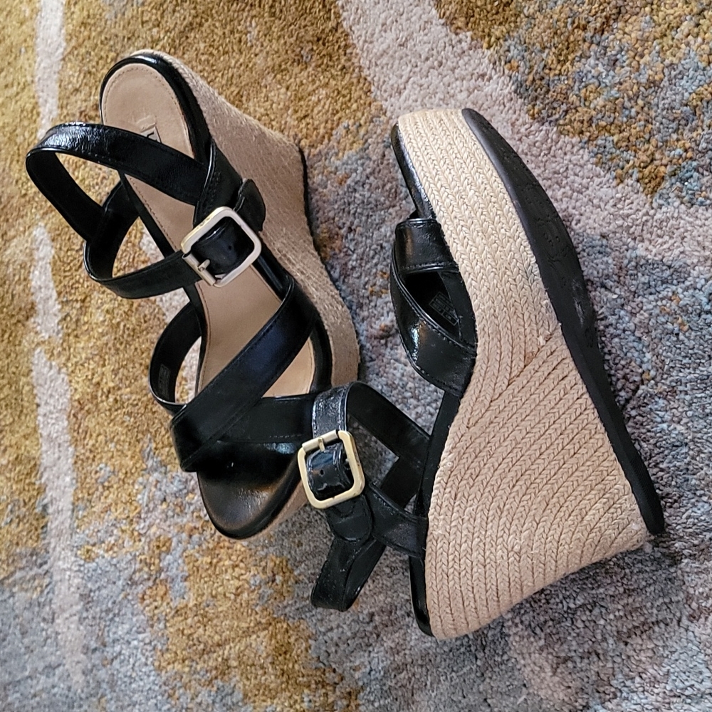 UGG Black and Tan Platform Sandals